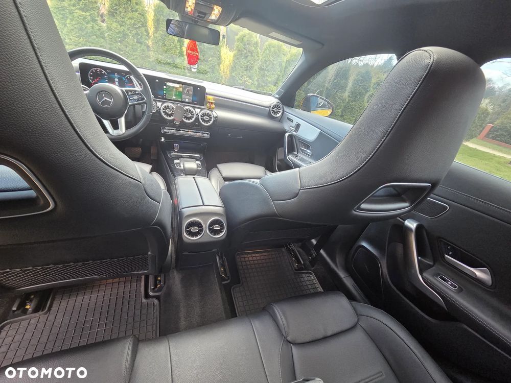 Mercedes-Benz CLA 250 4-Matic AMG Line 7G-DCT - 15