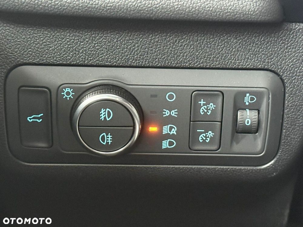 Ford Kuga - 20