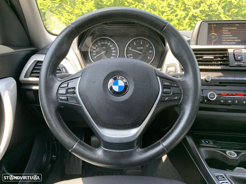 BMW 120 d Line Sport - 23