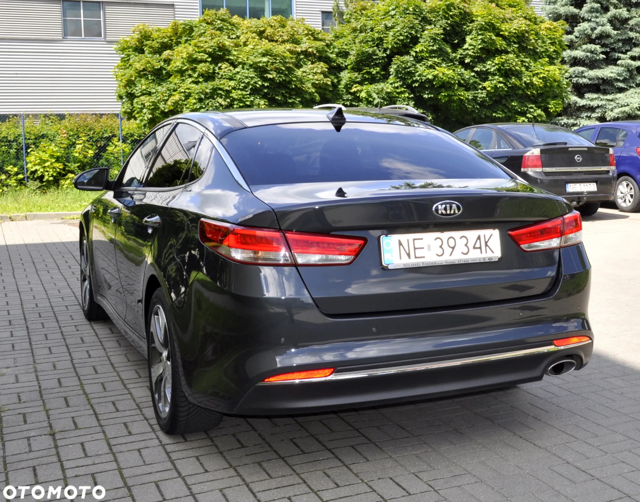 Kia Optima - 10