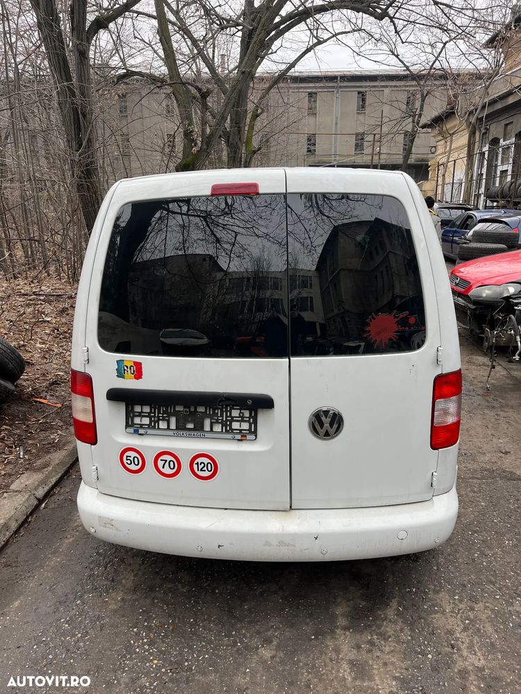 Dezmembrez VW Volkswagen Caddy 2010 alb 1,4 benzina BUD - 7