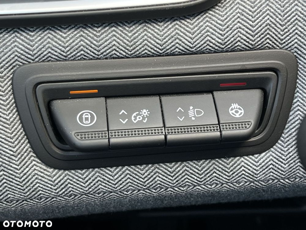 Renault Clio - 21