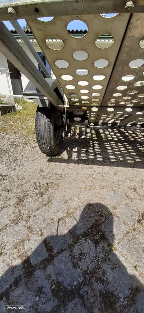 Mercedes-Benz W124 (1984-1997) 200 D - 16