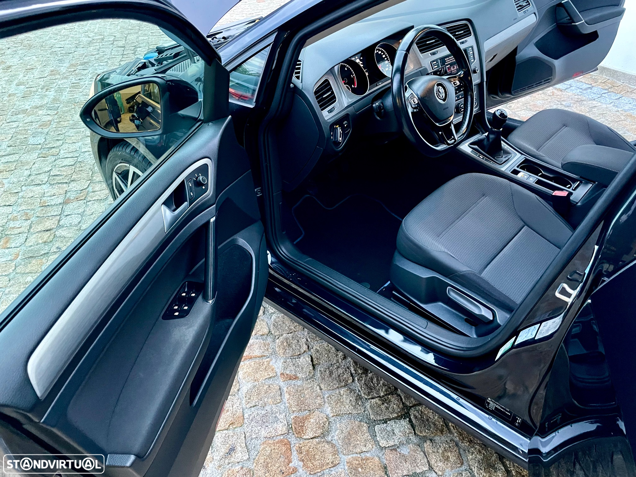 VW Golf Variant 1.6 TDi Highline - 15