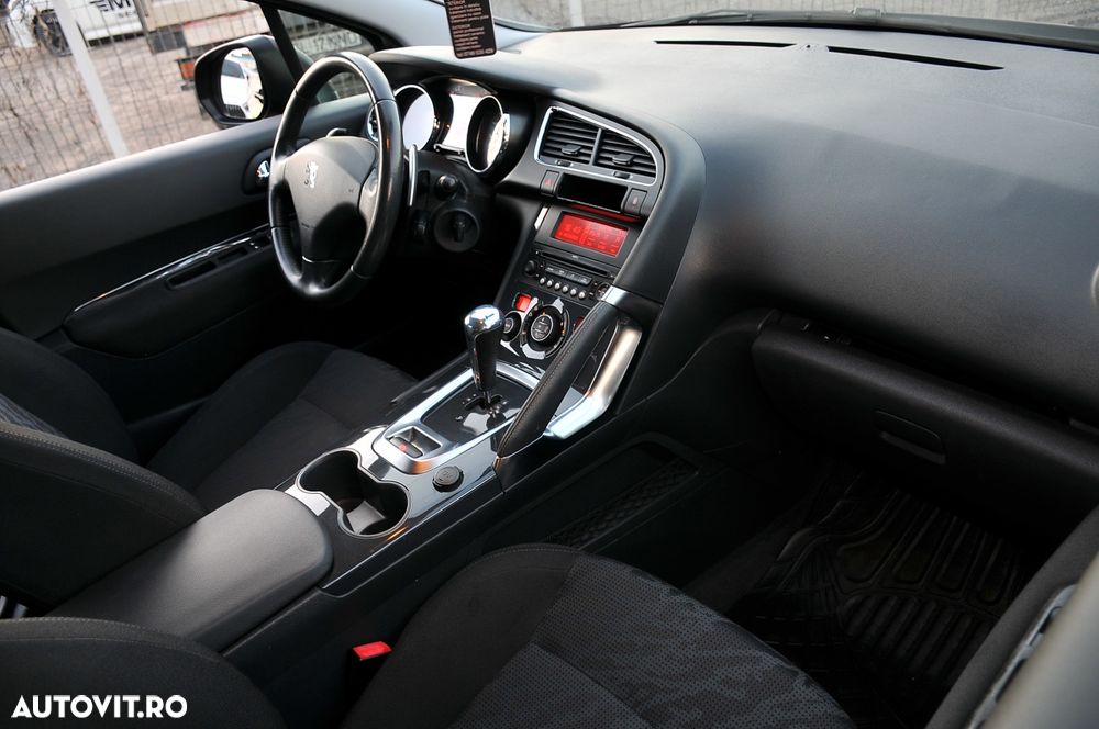 Peugeot 3008 BlueHDi 120 EAT6 Stop & Start Allure - 9