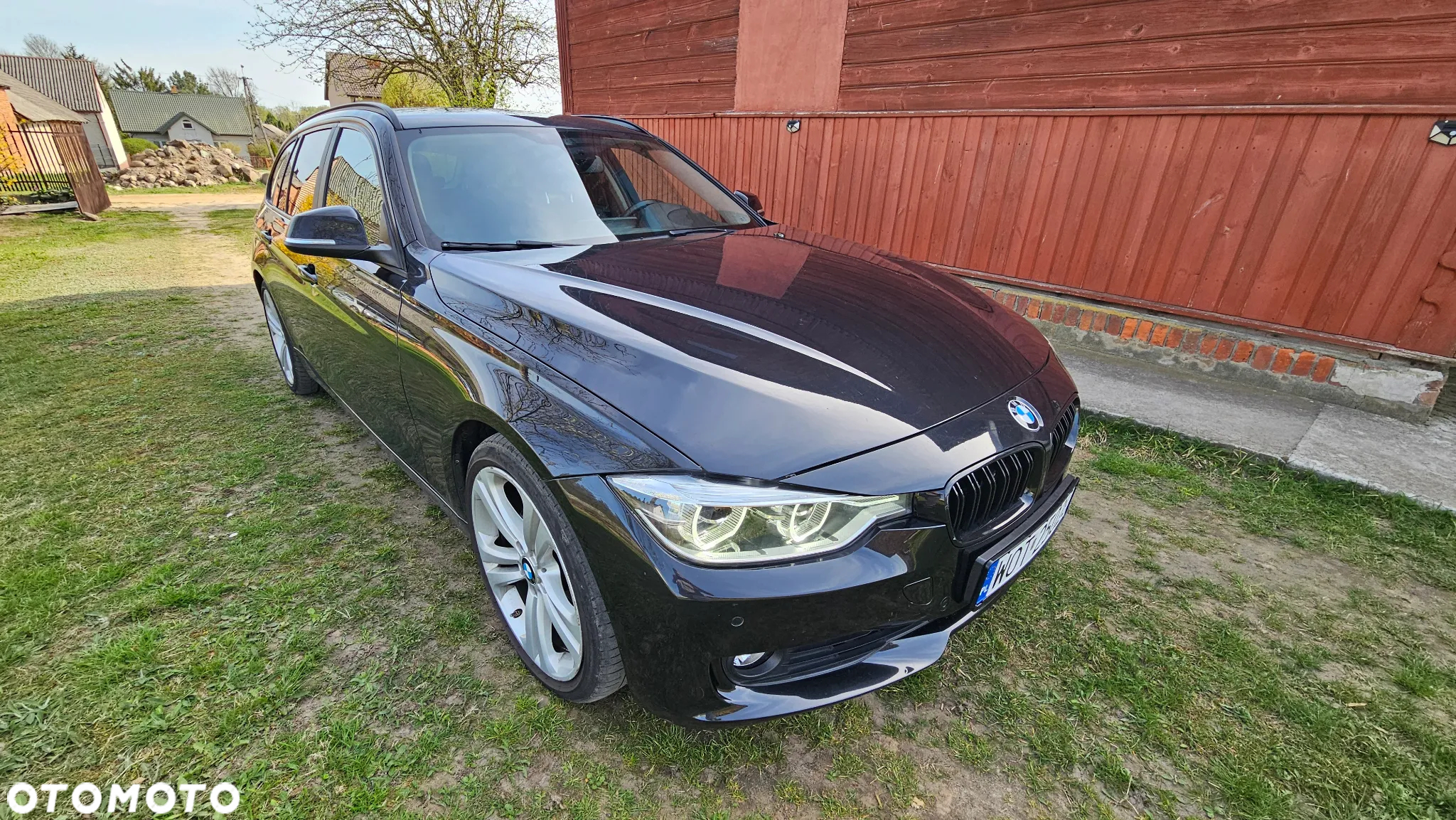 BMW Seria 3 320d Touring Edition M Sport Shadow - 2