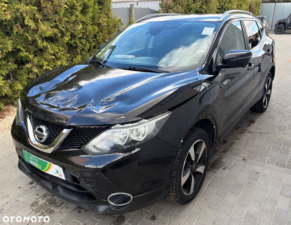 Nissan Qashqai - 2