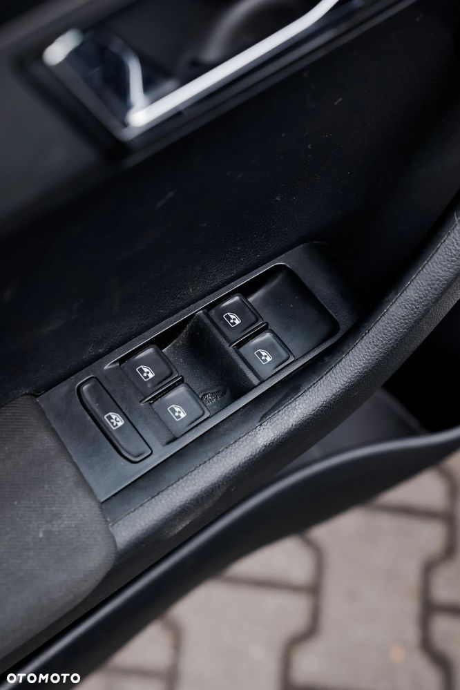 Skoda Fabia 1.0 Ambition Plus - 13