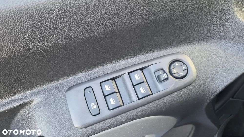 Citroën Berlingo M BlueHDi 130 SHINE - 21