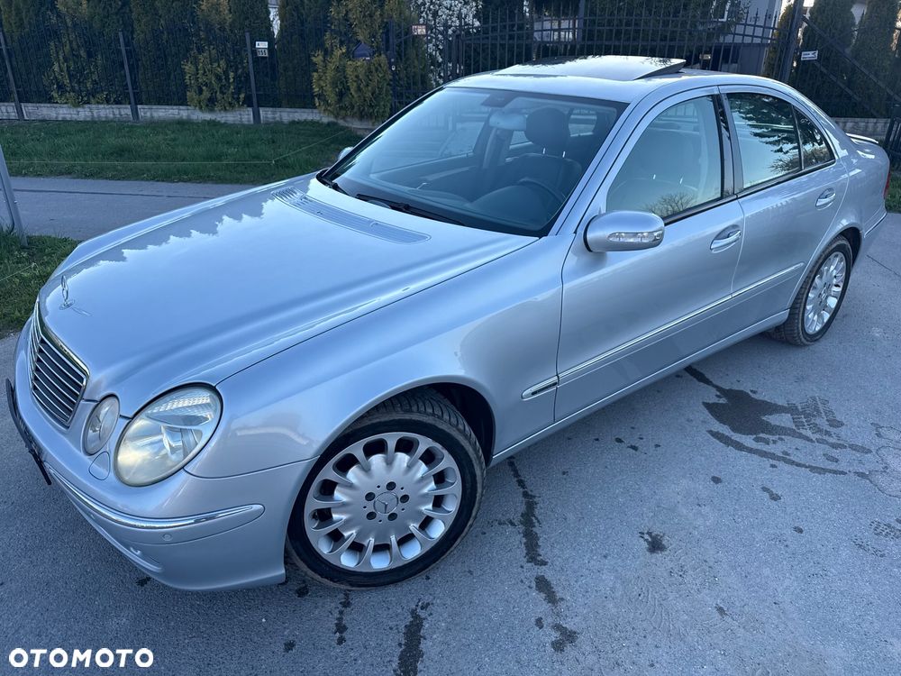 Mercedes-Benz Klasa E 500 4Matic Automatik Elegance - 19