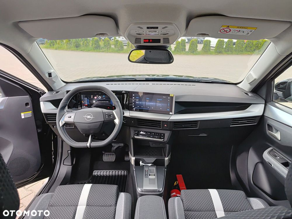 Opel Frontera - 13