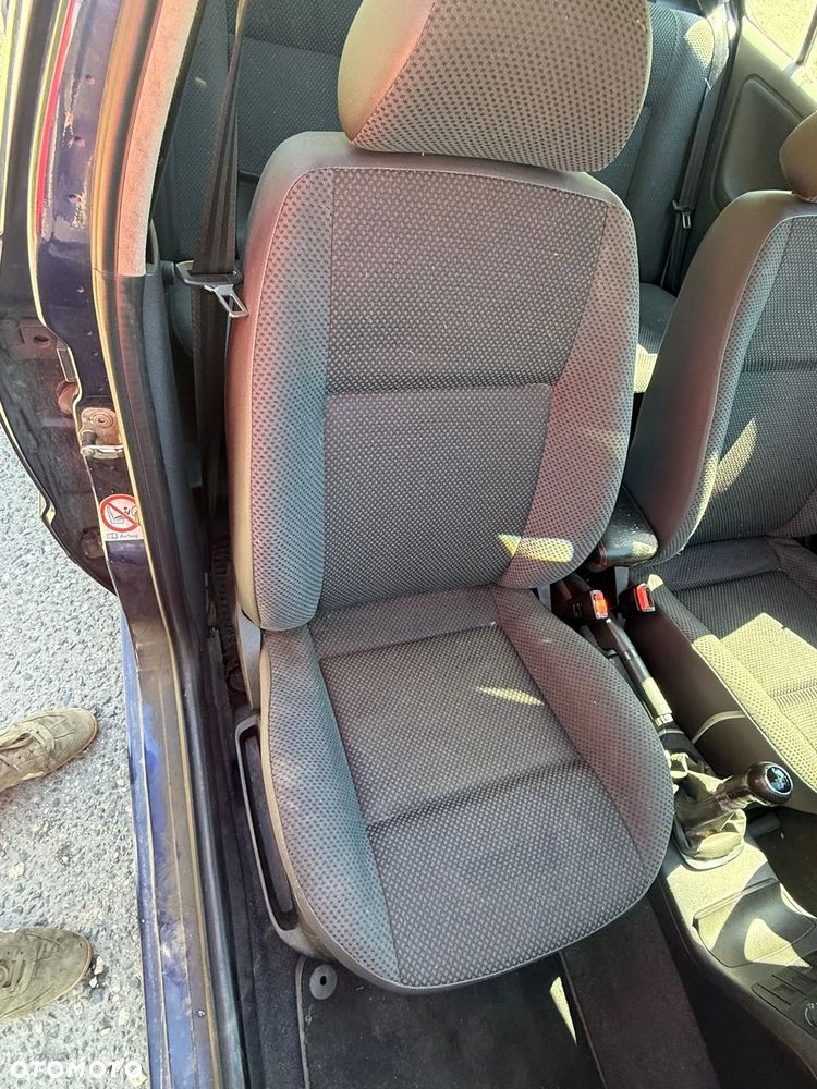 Volkswagen Polo 1.4 Basis - 8