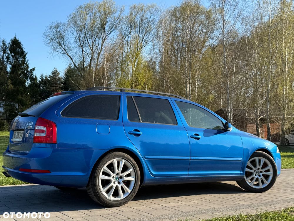 Skoda Octavia 2.0 TDI RS - 12