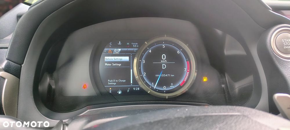 Lexus IS 200t / 300 F Sport - 18