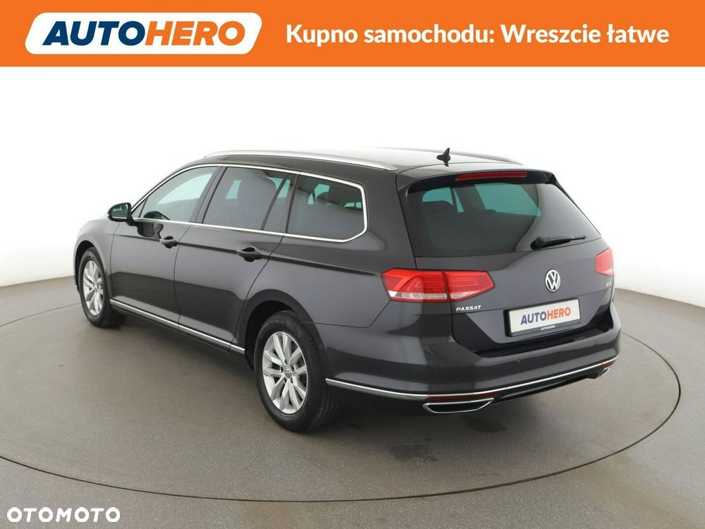 Volkswagen Passat Variant 2.0 TDI SCR DSG (BlueM Tech) Comfortline - 5