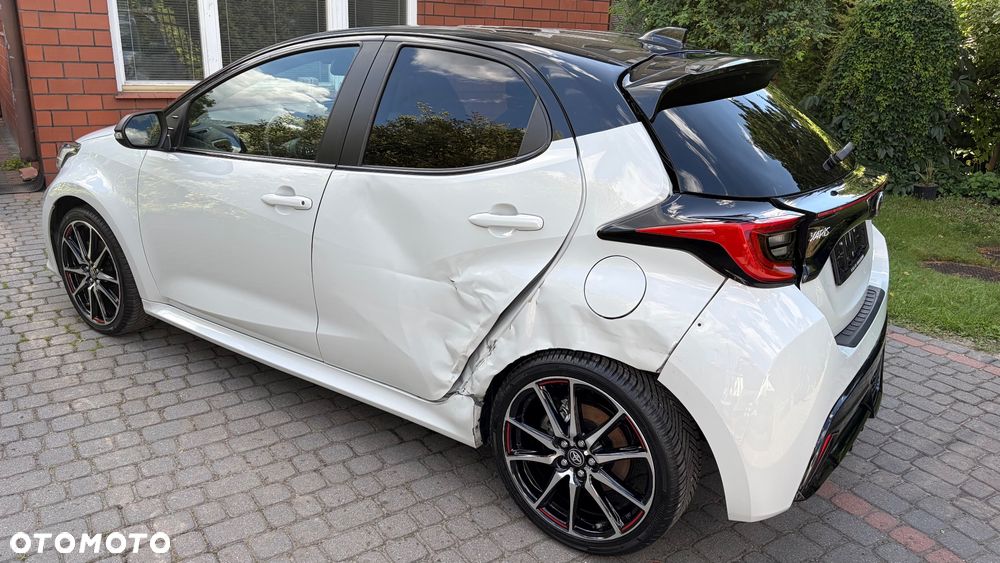 Toyota Yaris Hybrid 1.5 GR Sport - 5