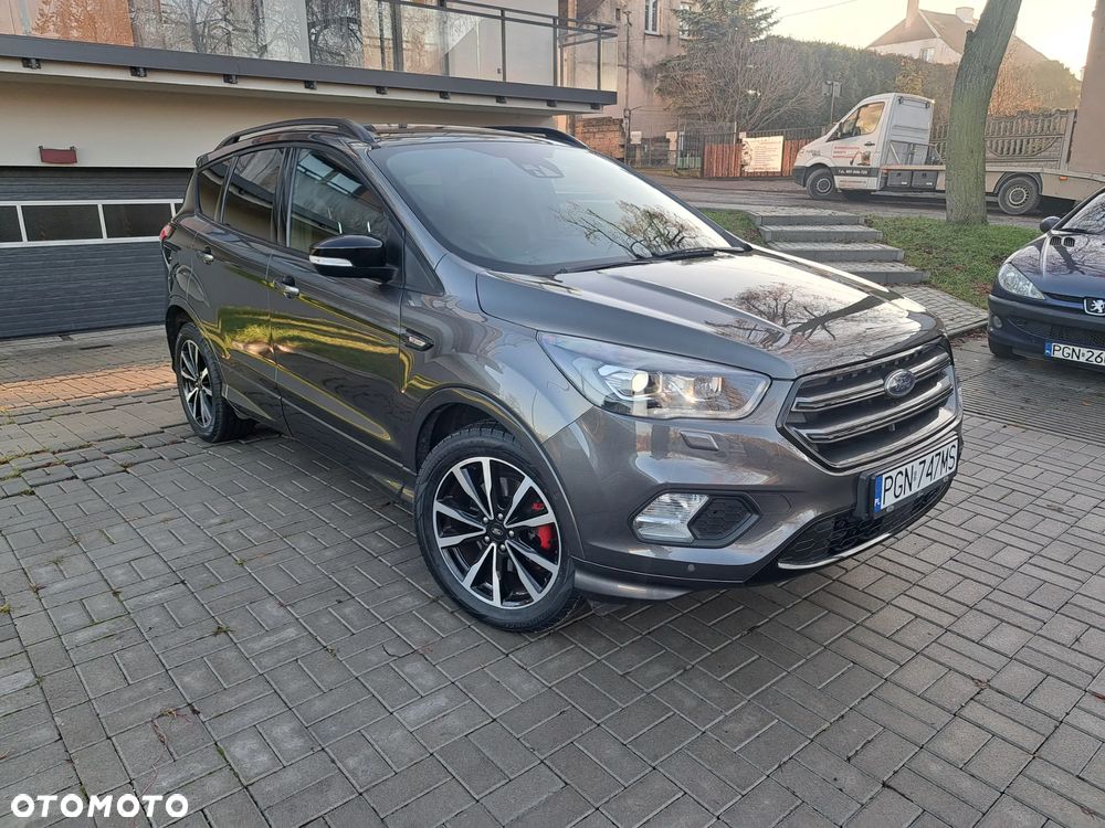 Ford Kuga - 25