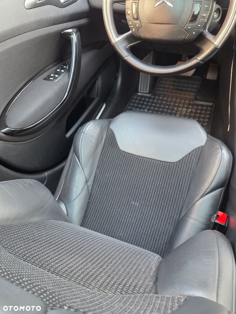 Citroën C5 HDi 165 FAP Exclusive - 34