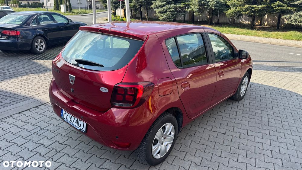 Dacia Sandero SCe 75 Laureate - 10