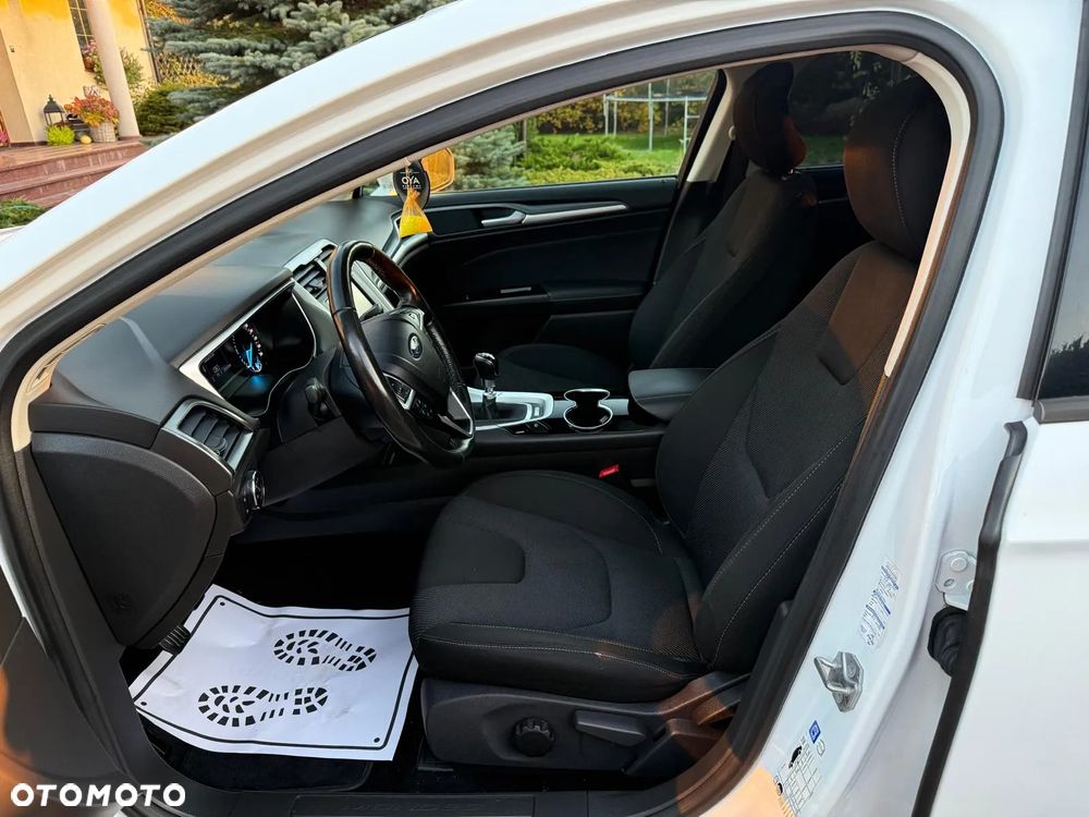 Ford Mondeo 2.0 TDCi Ambiente - 13