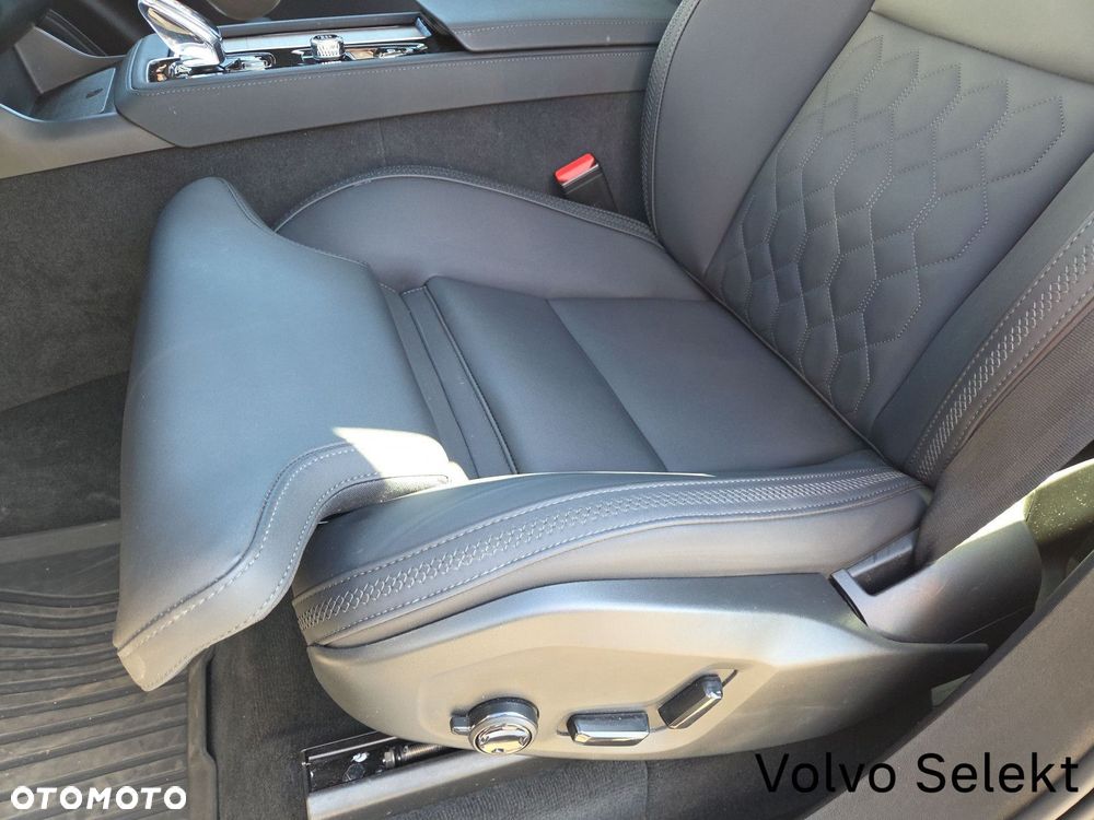 Volvo XC 90 B5 B AWD Plus Bright 7os - 27