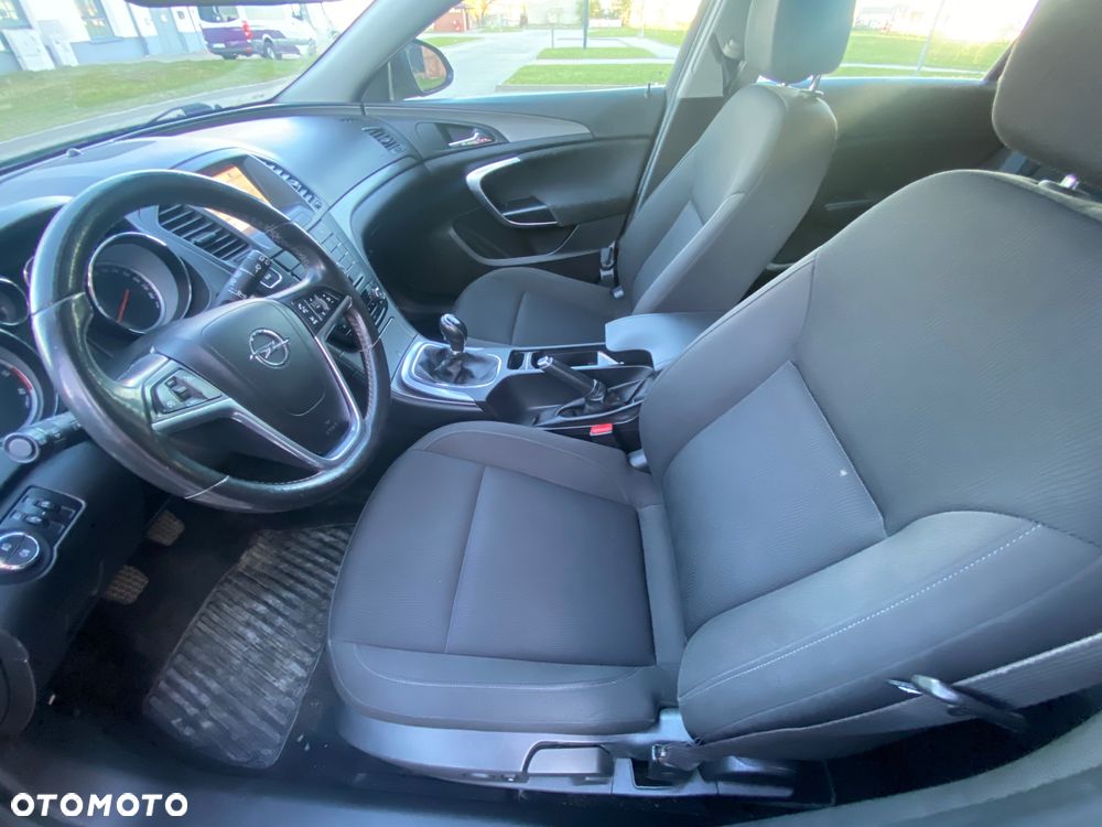 Opel Insignia 2.0 CDTI - 8