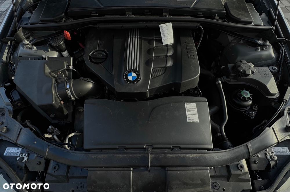BMW Seria 3 320d DPF - 38