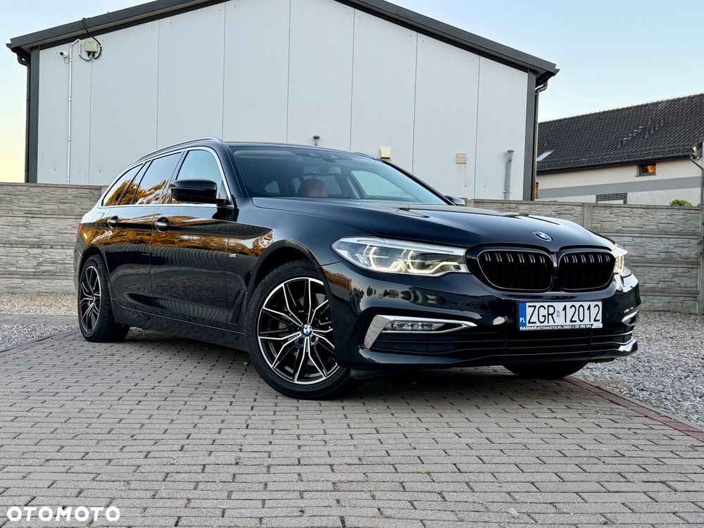 BMW Seria 5 525d Luxury Line - 12