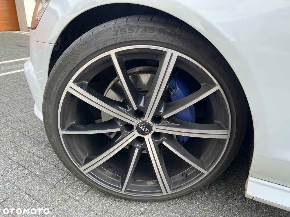 Audi A6 Avant 3.0 TDI quattro S tronic - 18