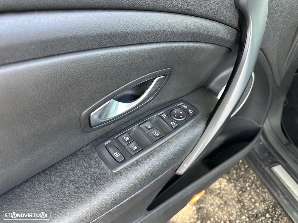 Renault Mégane Sport Tourer 1.5 dCi Dynamique S - 12