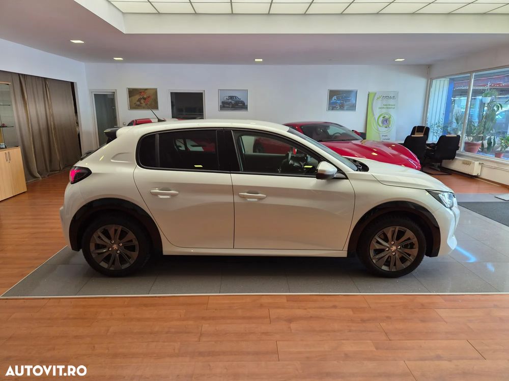 Peugeot 208 e-208 Allure - 5