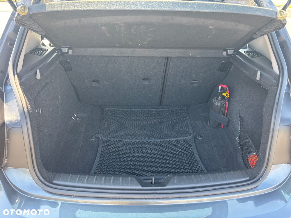 BMW Seria 1 118d DPF - 14