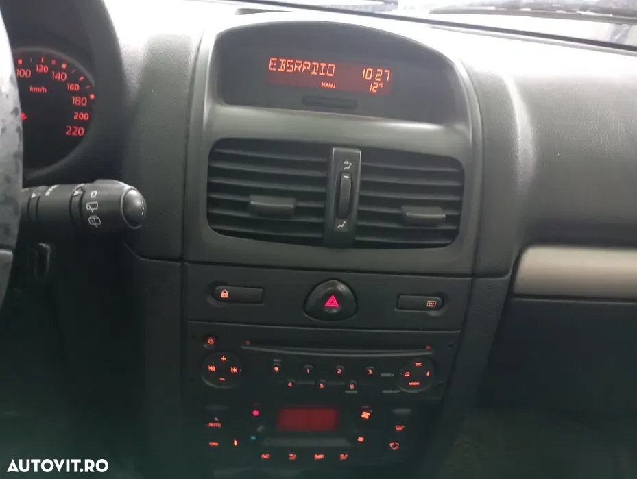 Renault Clio Bicorp 1.5 dCi Extreme - 6
