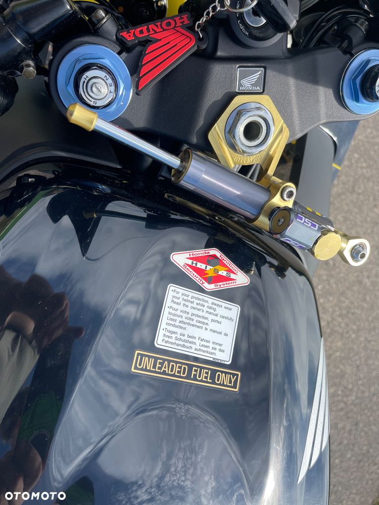 Honda CBR - 18