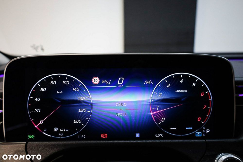 Mercedes-Benz Klasa E - 22