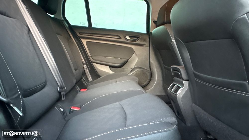 Renault Mégane Sport Tourer 1.3 TCe Limited - 11