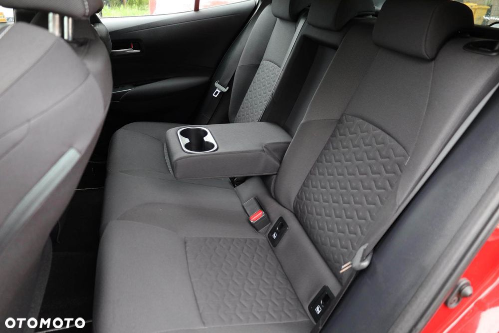 Toyota Corolla 1.8 Hybrid Comfort - 35