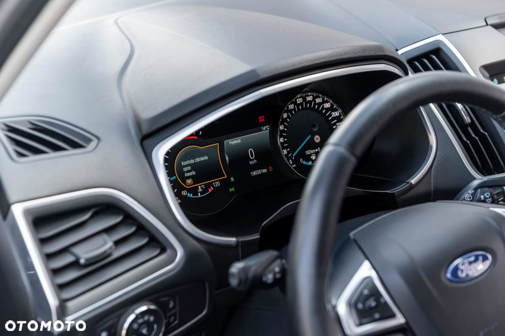 Ford S-Max 2.0 TDCi Trend - 26