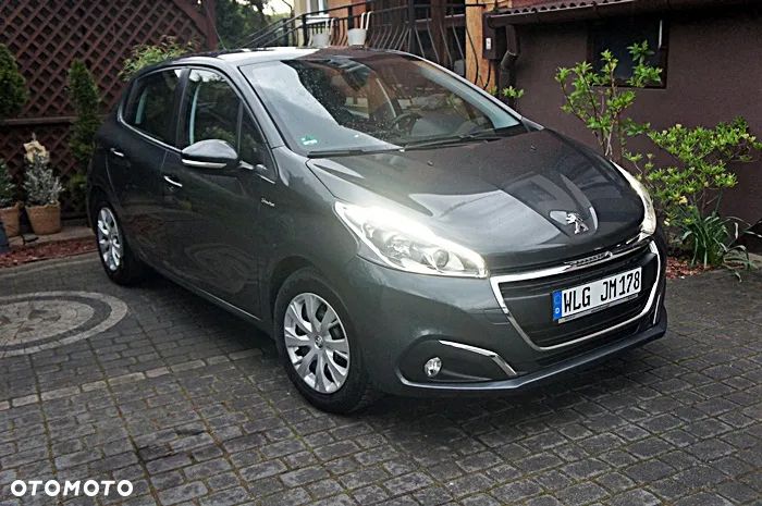 Peugeot 208 1.2 PureTech Allure - 16