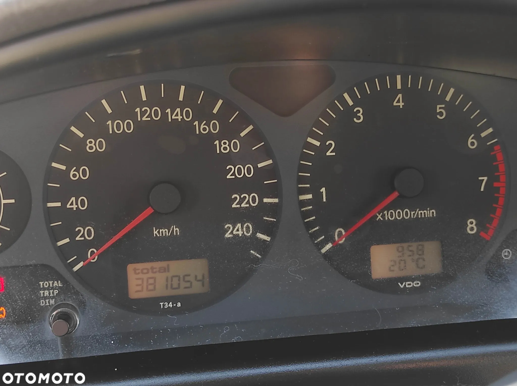 Toyota Avensis 2.0 Sol - 3