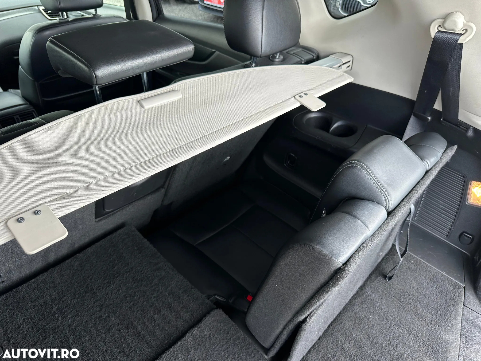 Nissan X-Trail 1.6 dCi ALL-MODE 4x4i Tekna - 34