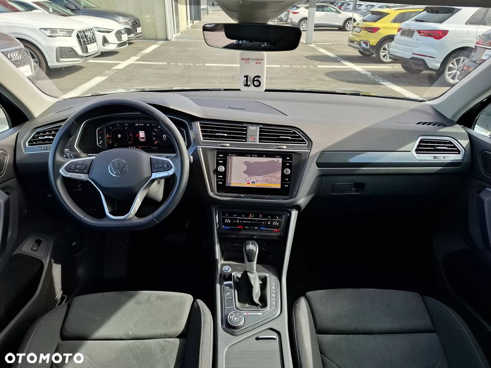 Volkswagen Tiguan 2.0 TDI SCR 4Mot Elegance DSG - 6