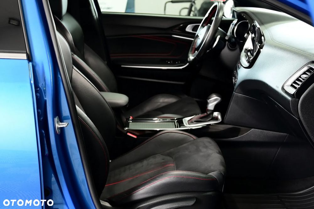 Kia ProCeed 1.6 T-GDI DCT7 OPF GT - 22
