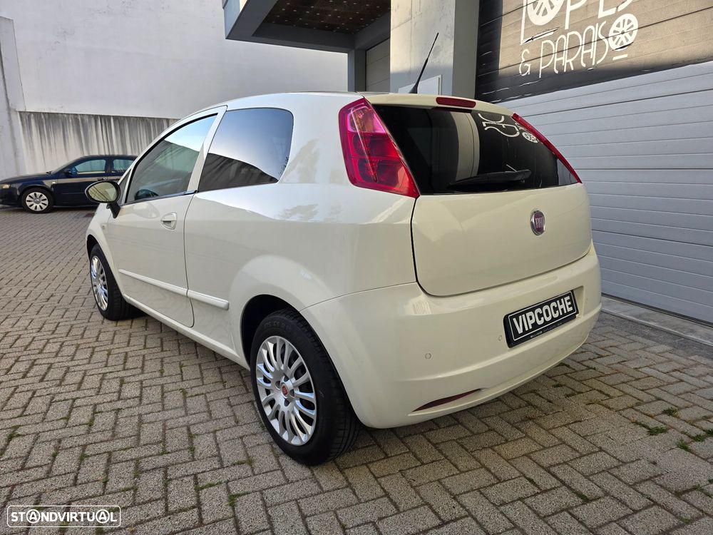 Fiat Punto Van - 28
