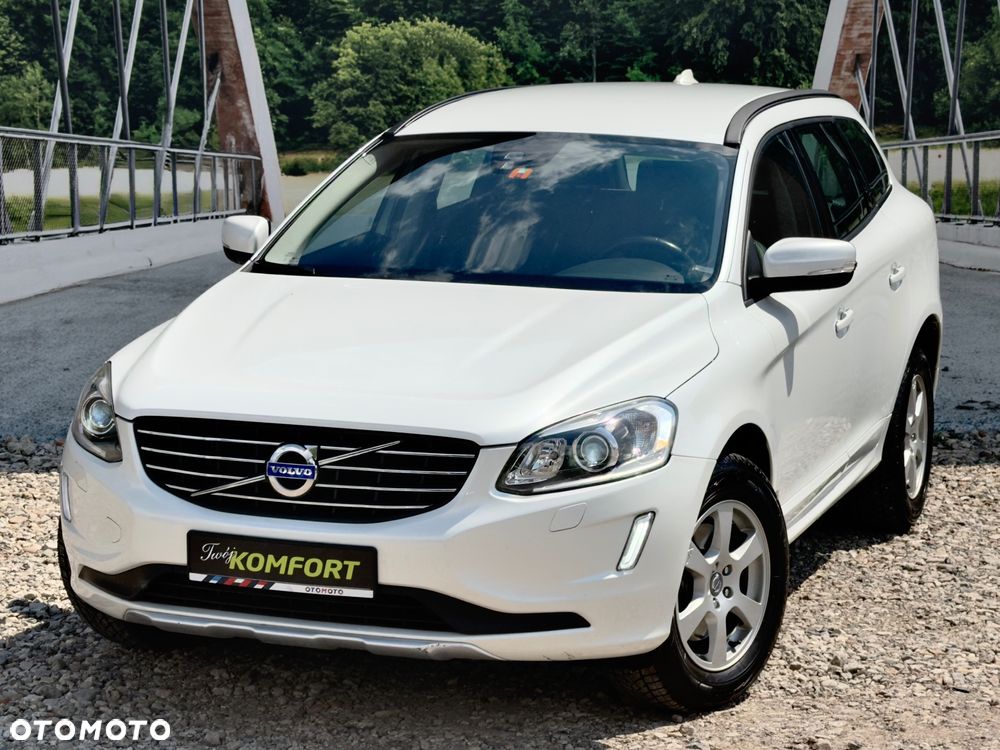 Volvo XC 60 D4 AWD Geartronic Summum - 3