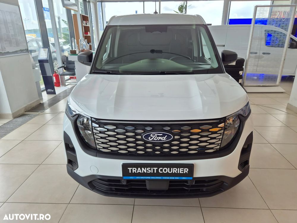 Ford Transit Courier Electric - 2