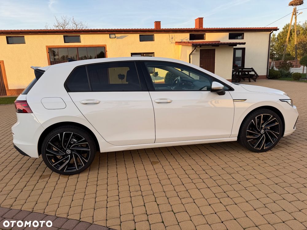 Volkswagen Golf VIII 1.5 TSI EVO Life - 16
