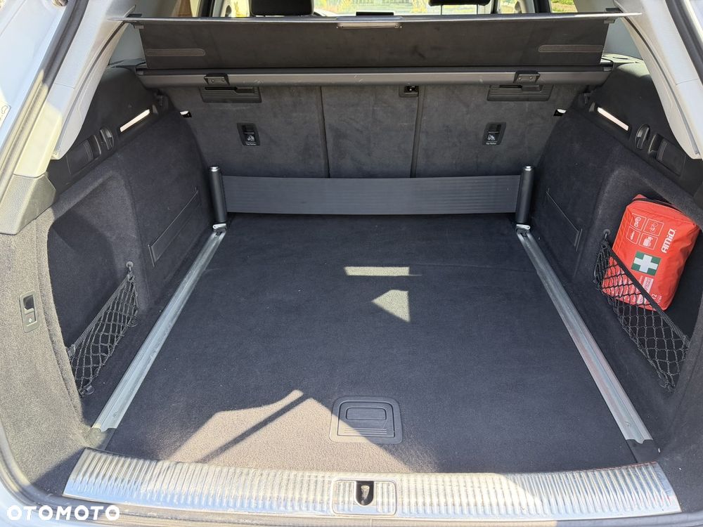 Audi A4 Allroad - 11
