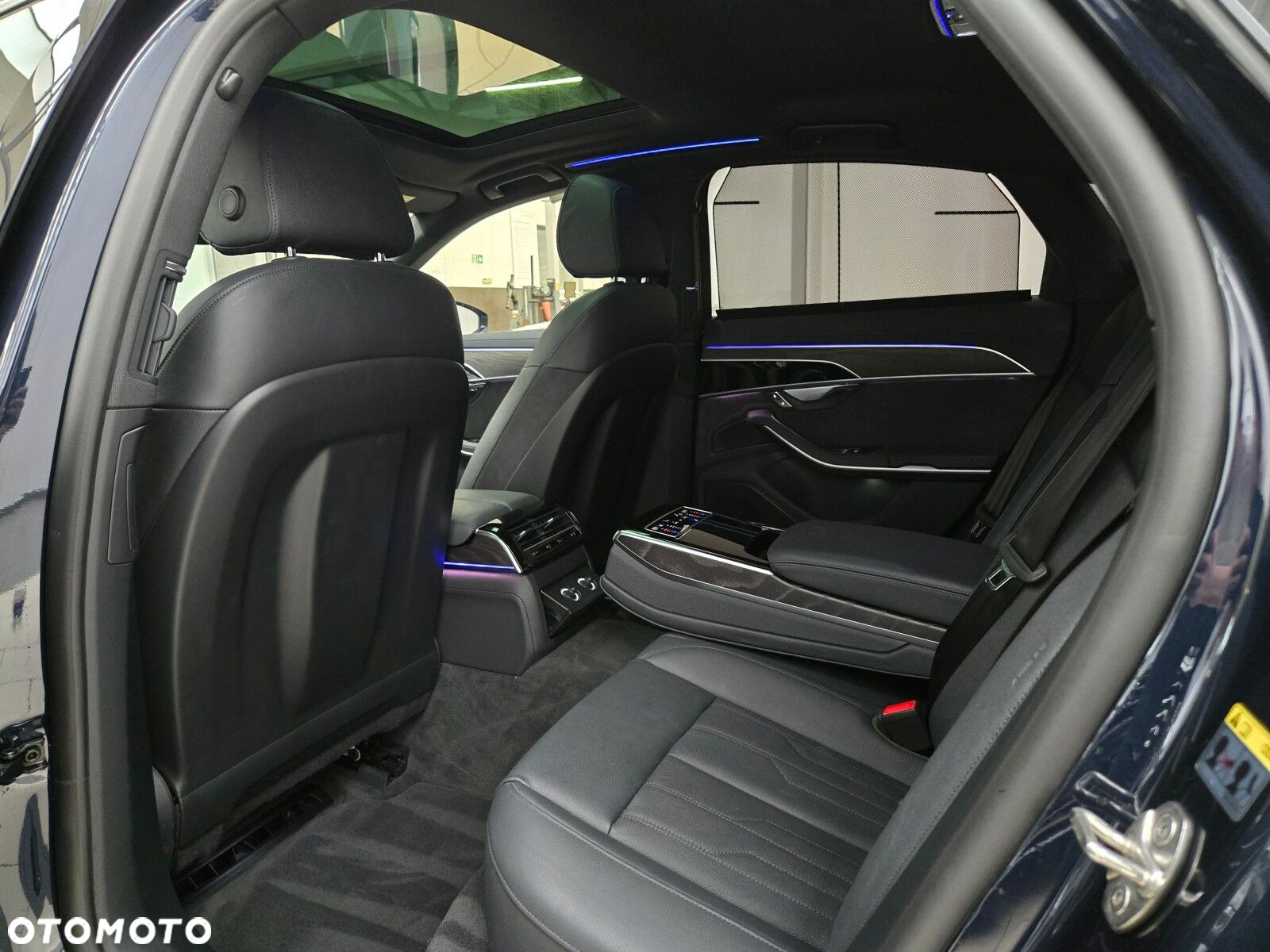 Audi A8 - 11