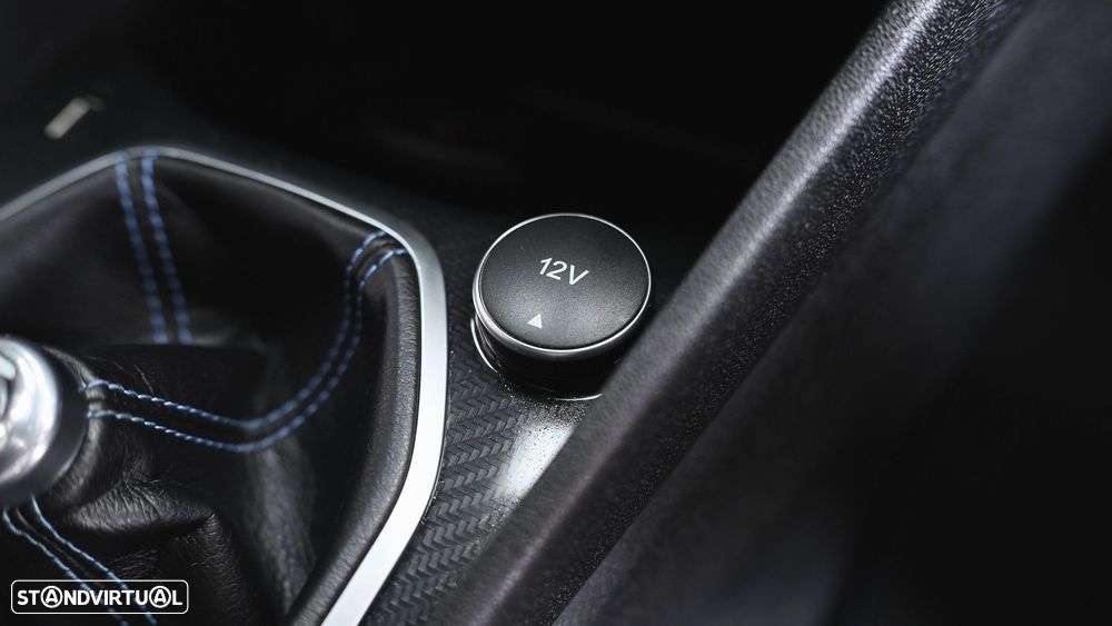 Ford Fiesta 1.5 EcoBoost S&S ST X - 52